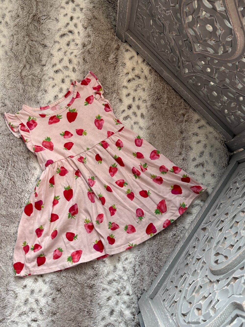 The Children's Place pink strawberry dress girls 3T preppy garden party summer